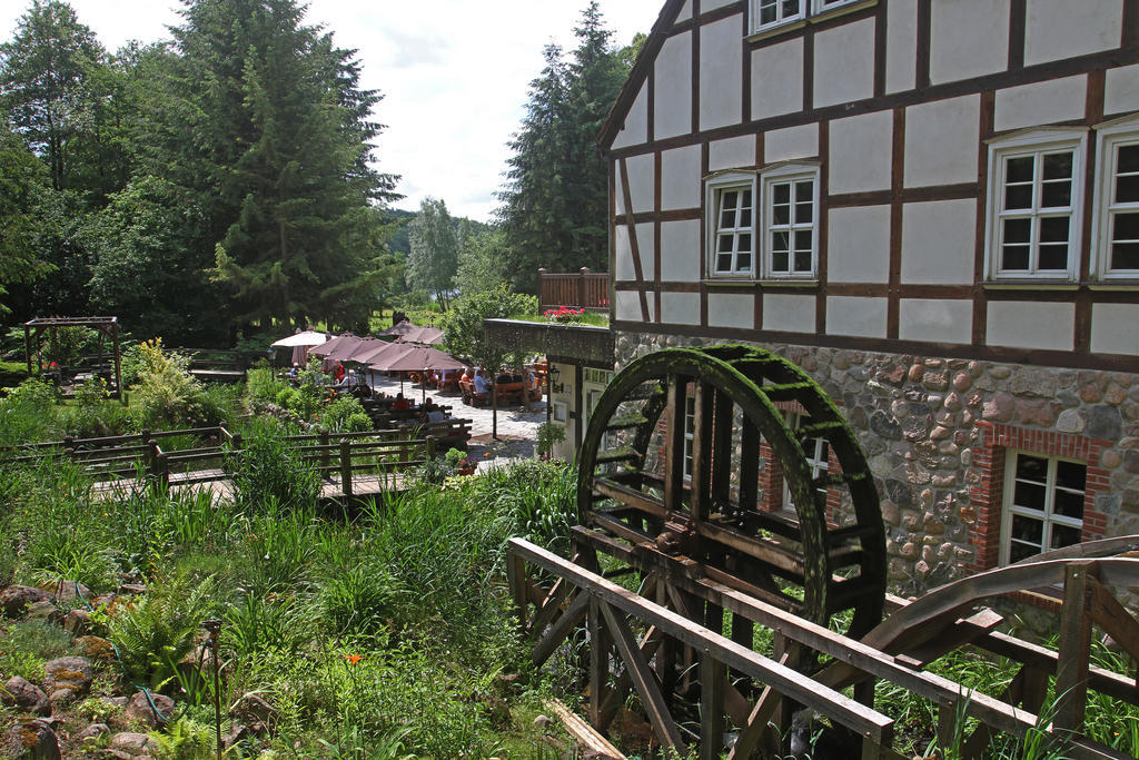 Hotel Boltenmuehle Guhlen Glienicke Esterno foto